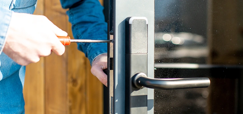 Aluminium Door Lock Replacement in Guadalupe, California